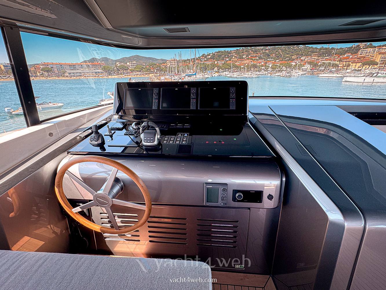 Sanlorenzo Sx76 Motoryacht usato