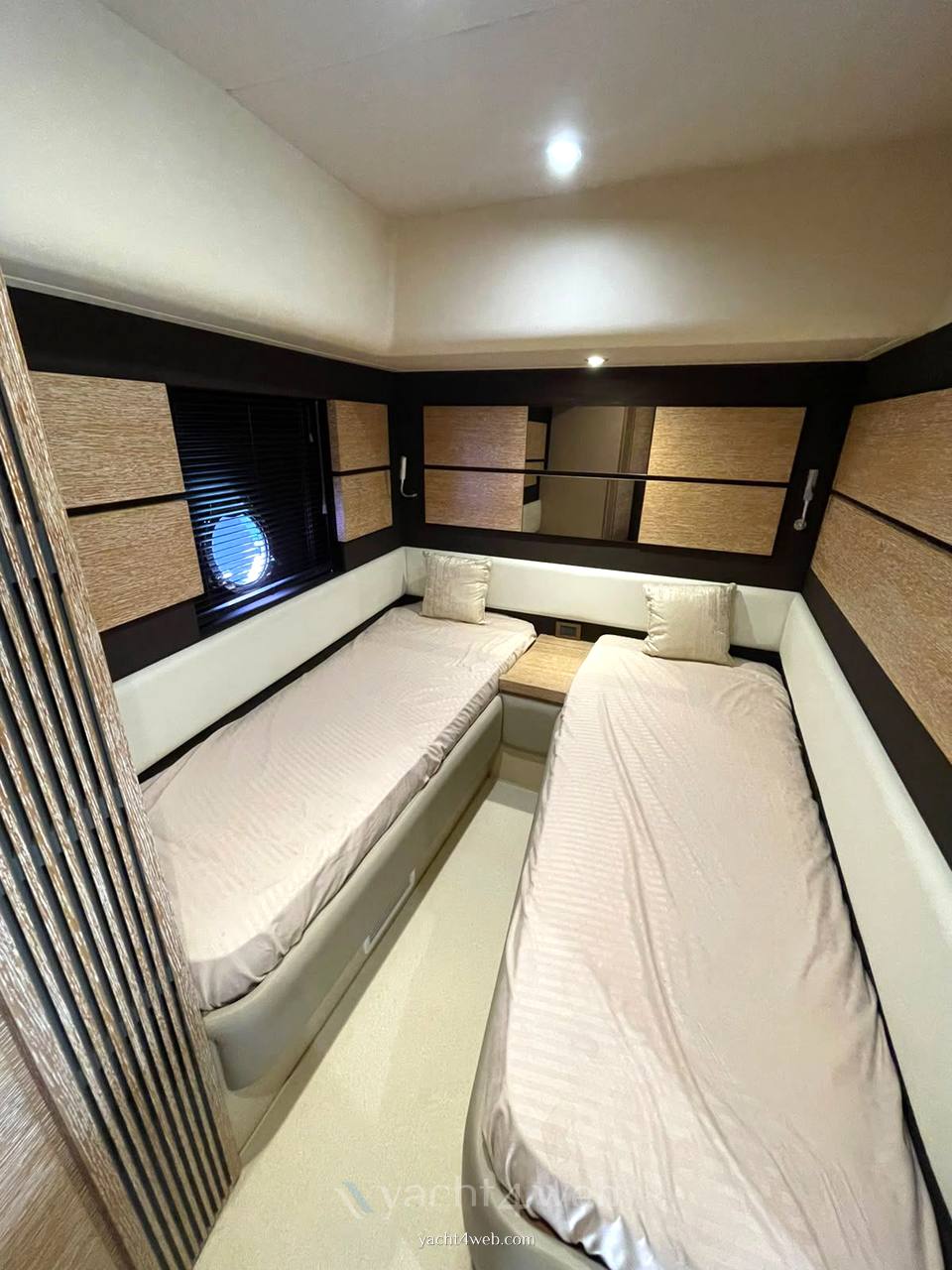 Azimut 54 barco de motor