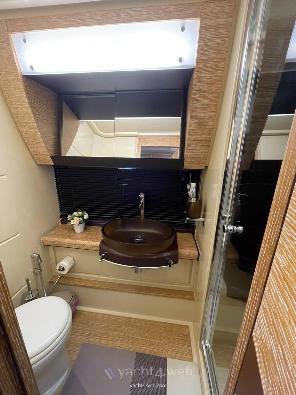 Azimut 54 Yate a motor usado