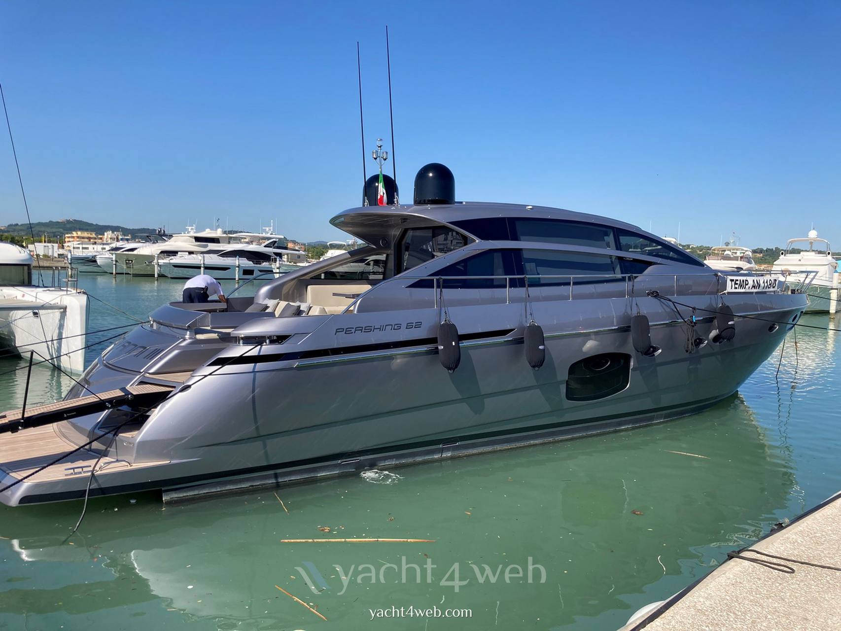 Pershing 62 Barco de motor usado para venta