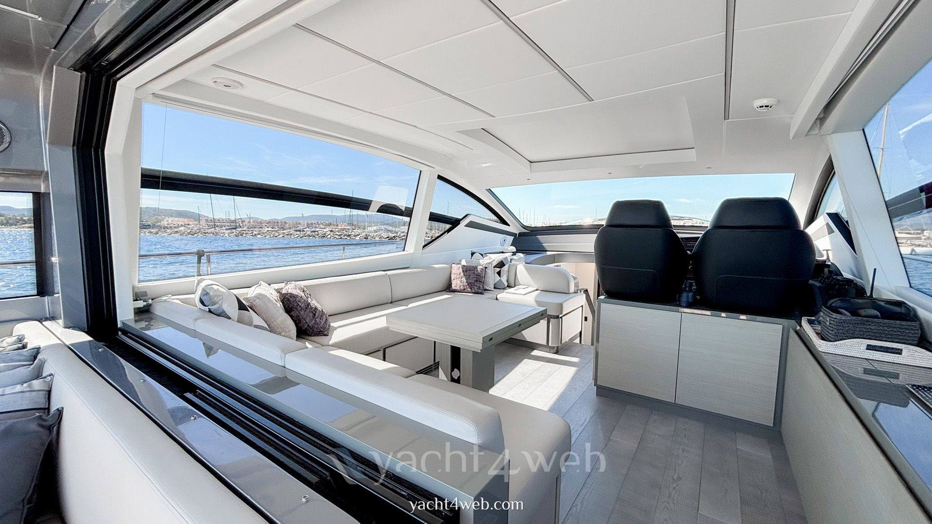 Pershing 62 Barco de motor usado para venta