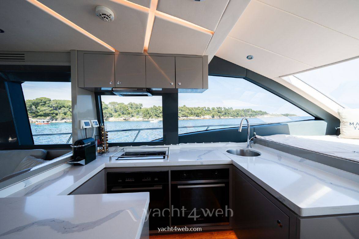 Faraday yachts Maxwell 64 Não especificado.