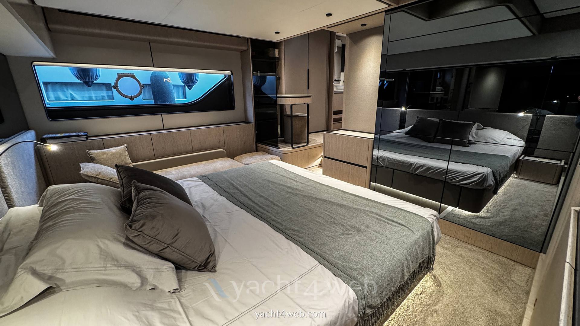 Ferretti yachts 580 Iate a motor