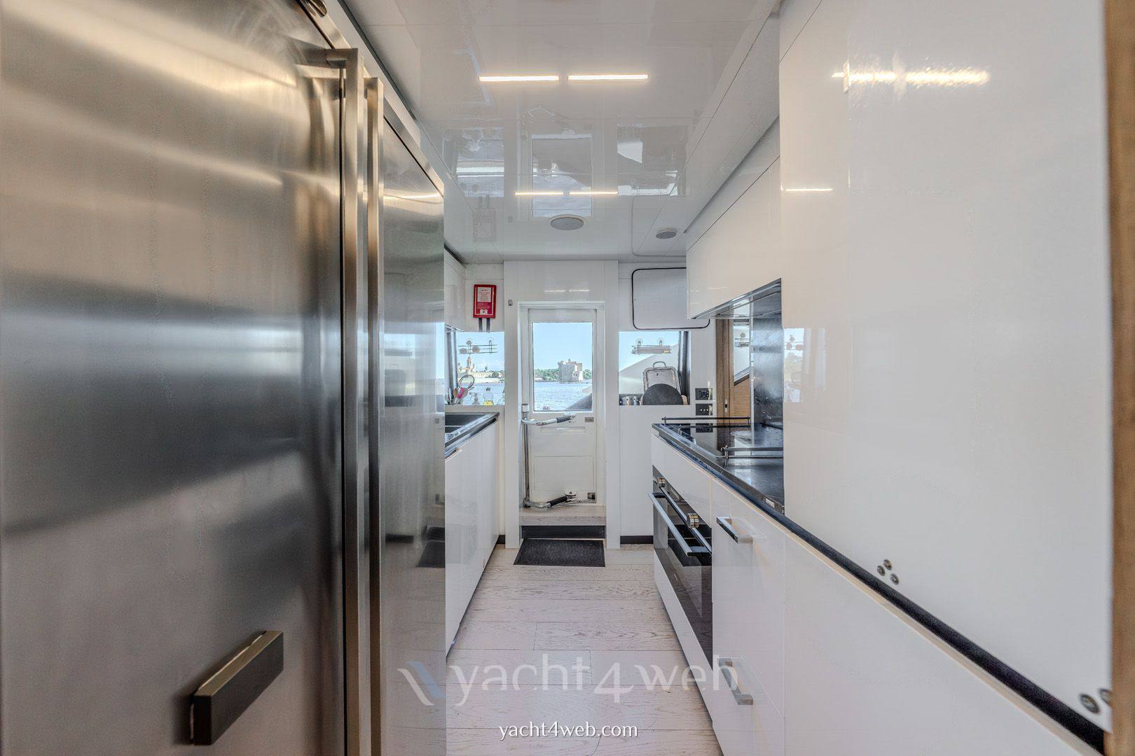 Ferretti yachts 920 piola 机动船