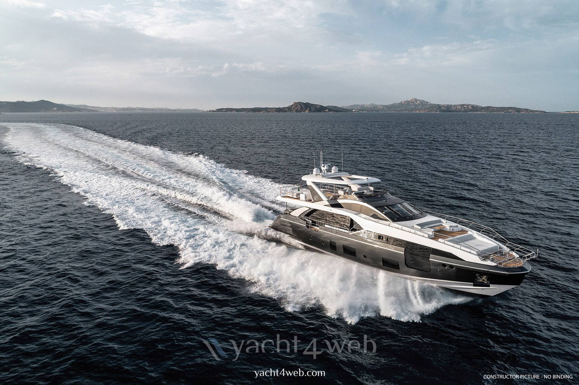Azimut 27 grande metri