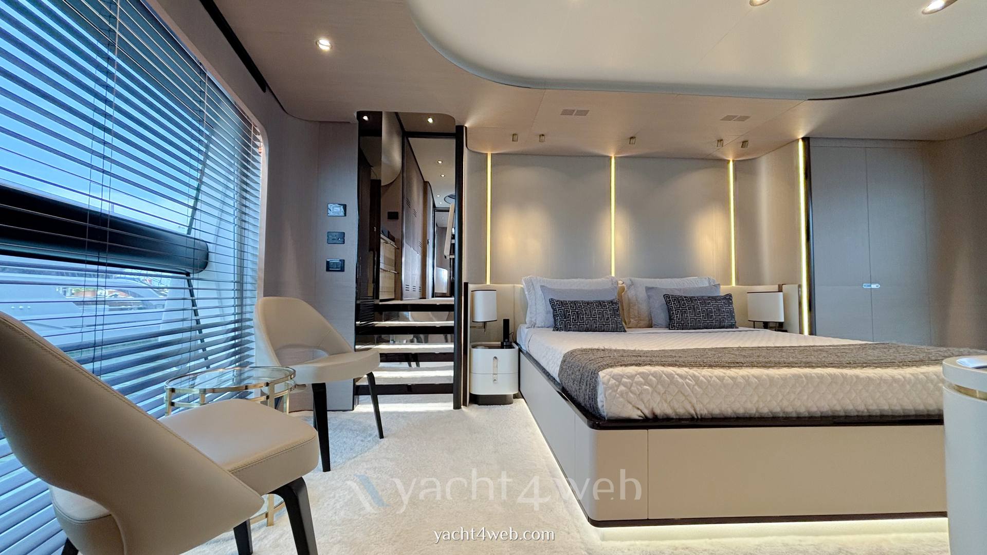 Azimut 27 grande metri