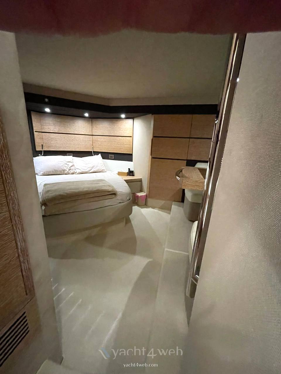 Azimut 54