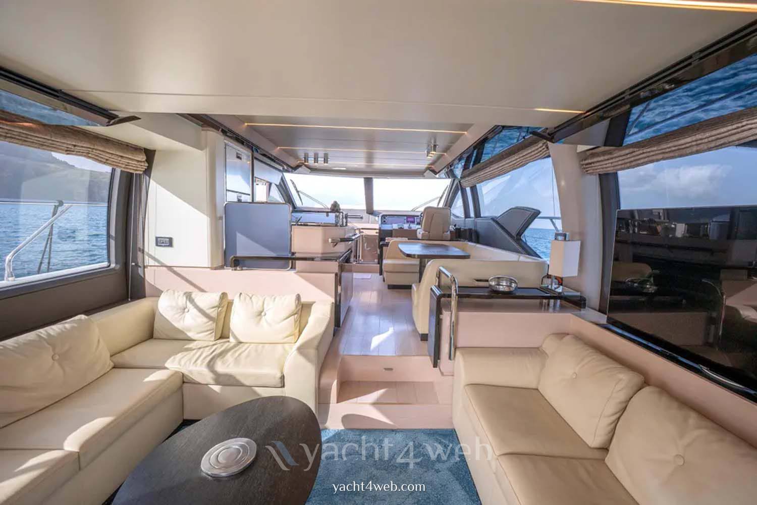 Azimut 66