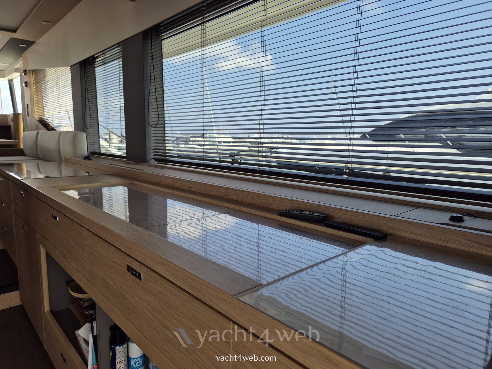 Beneteau Grand trawler 62