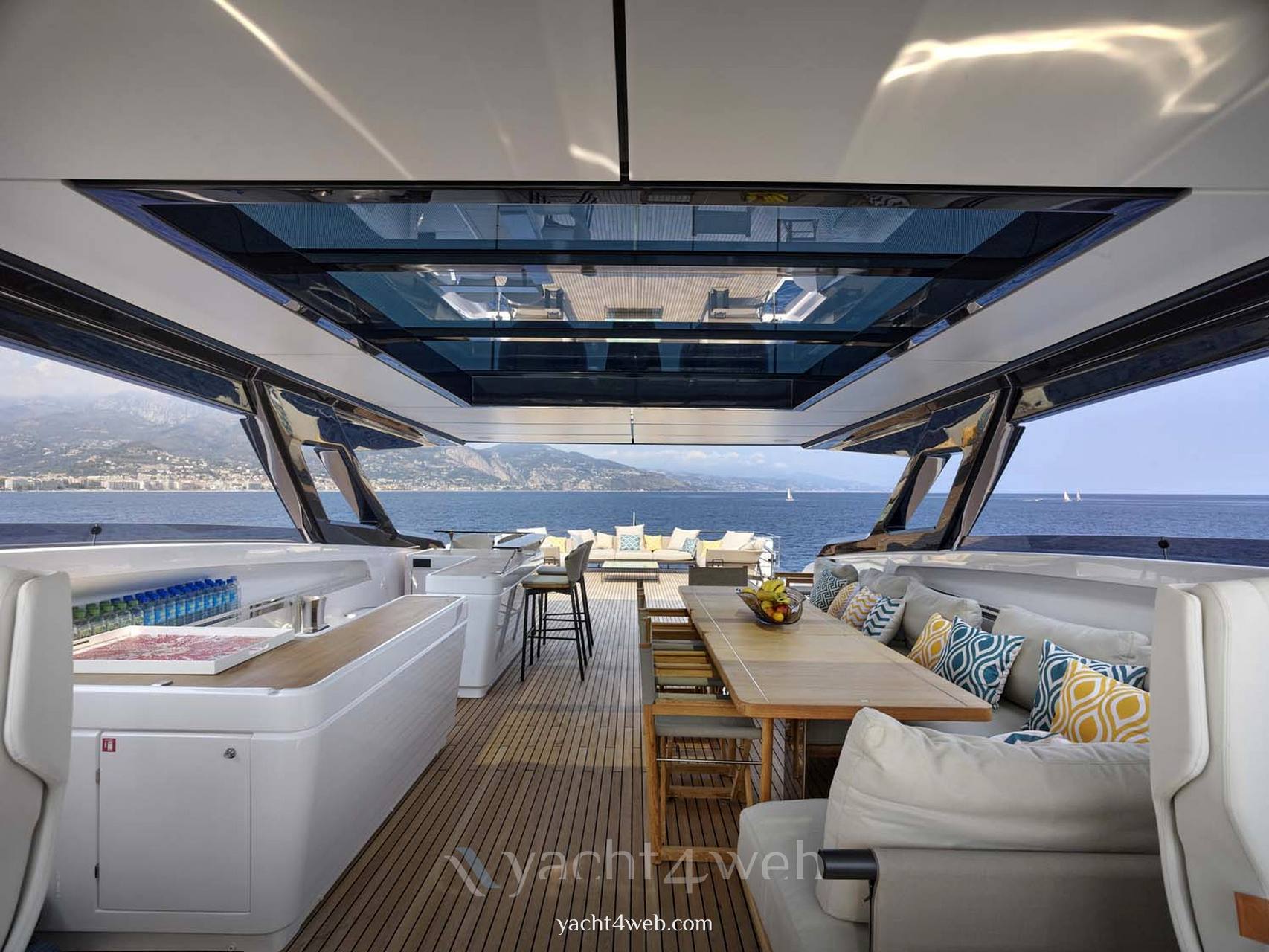 Ferretti yachts 1000