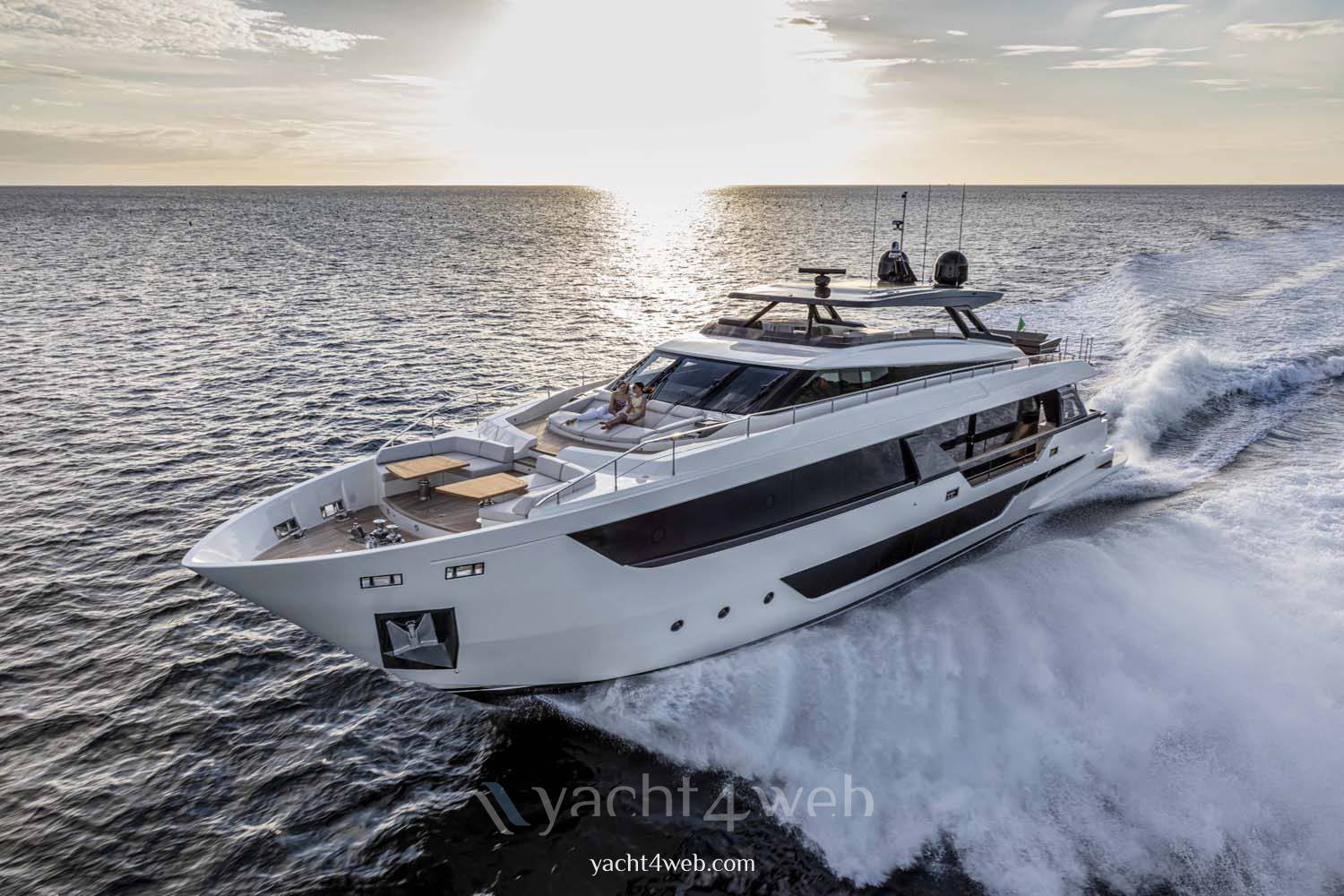 Ferretti yachts 1000