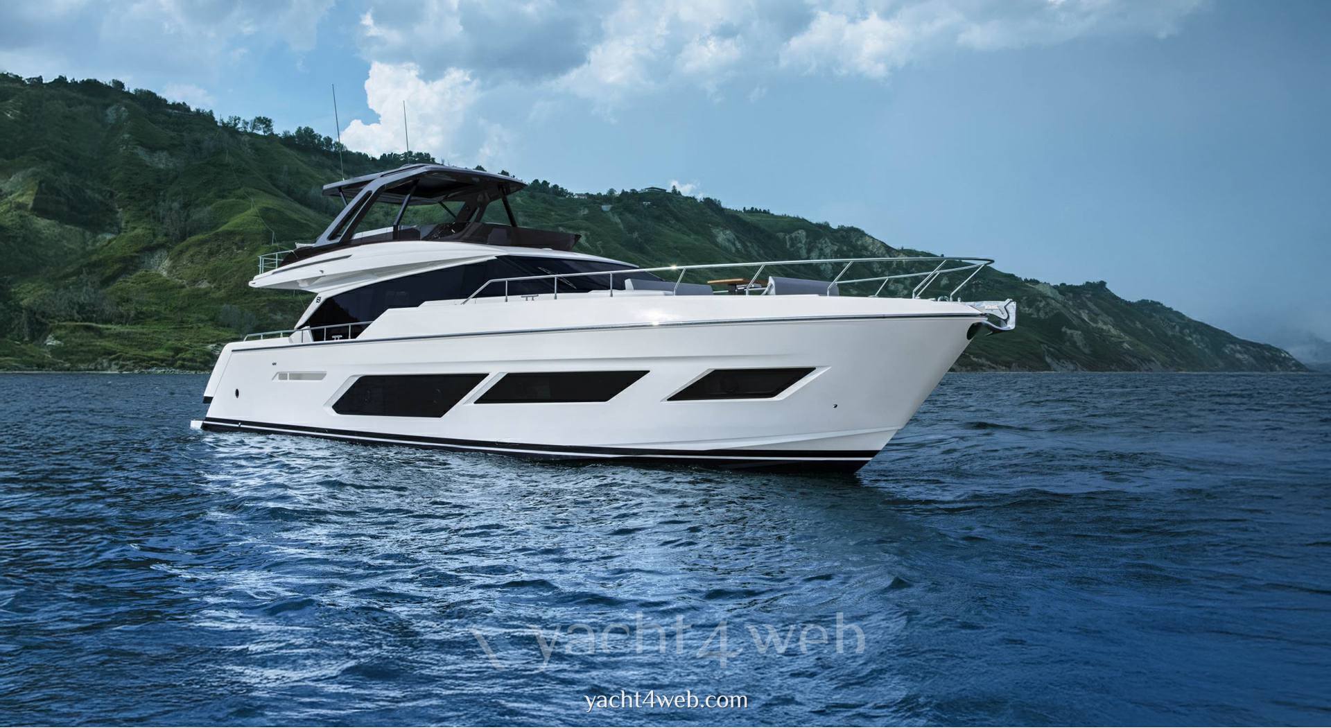 Ferretti yachts 720