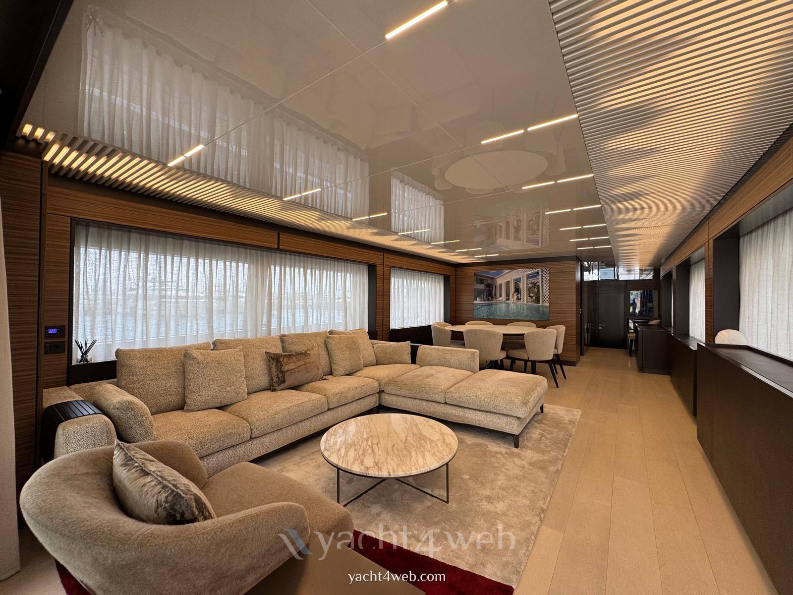 Ferretti yachts 920