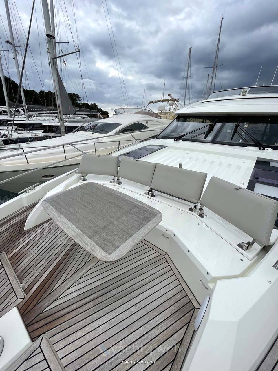 Jeanneau Prestige 630 s