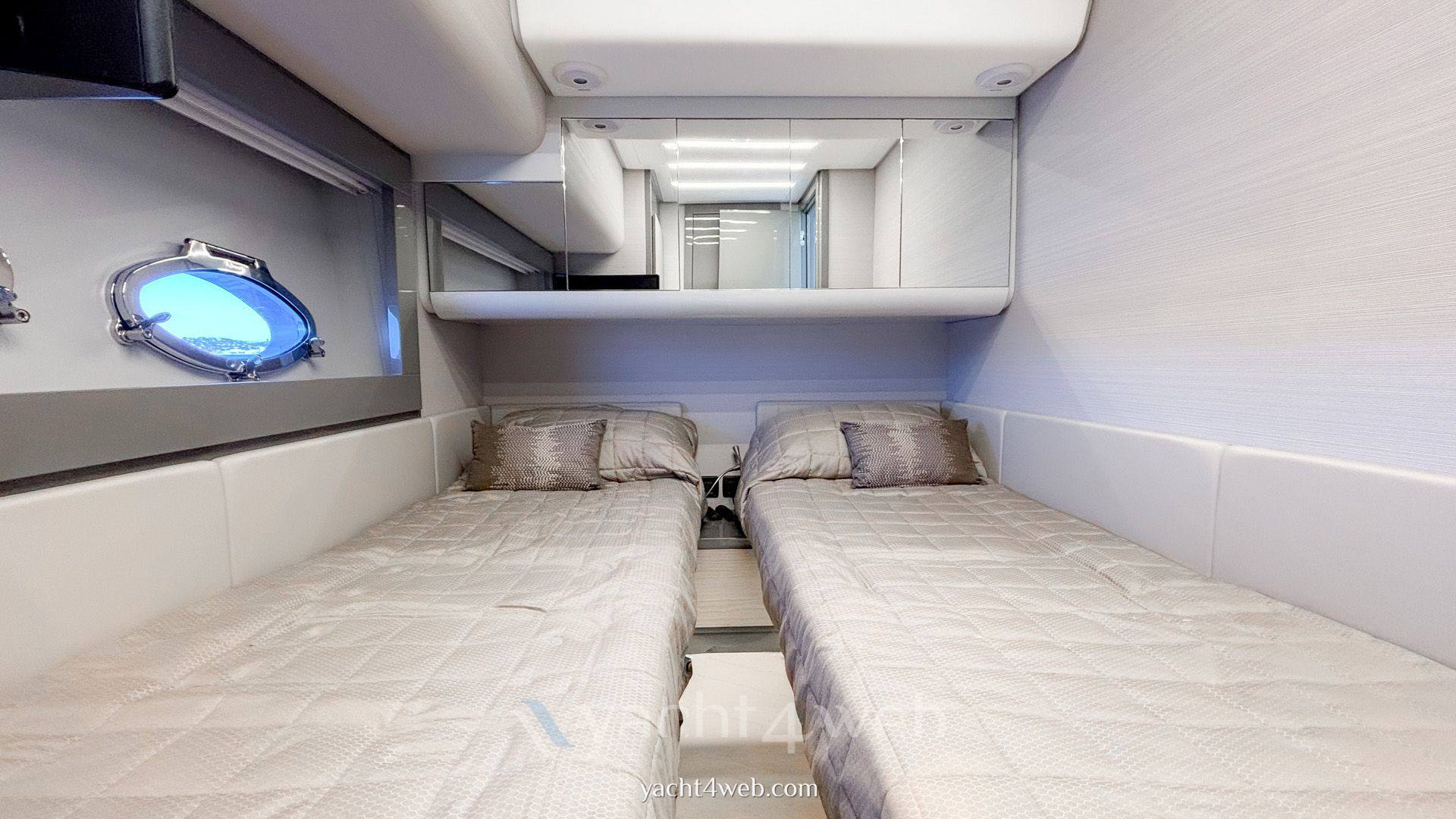 Pershing 62