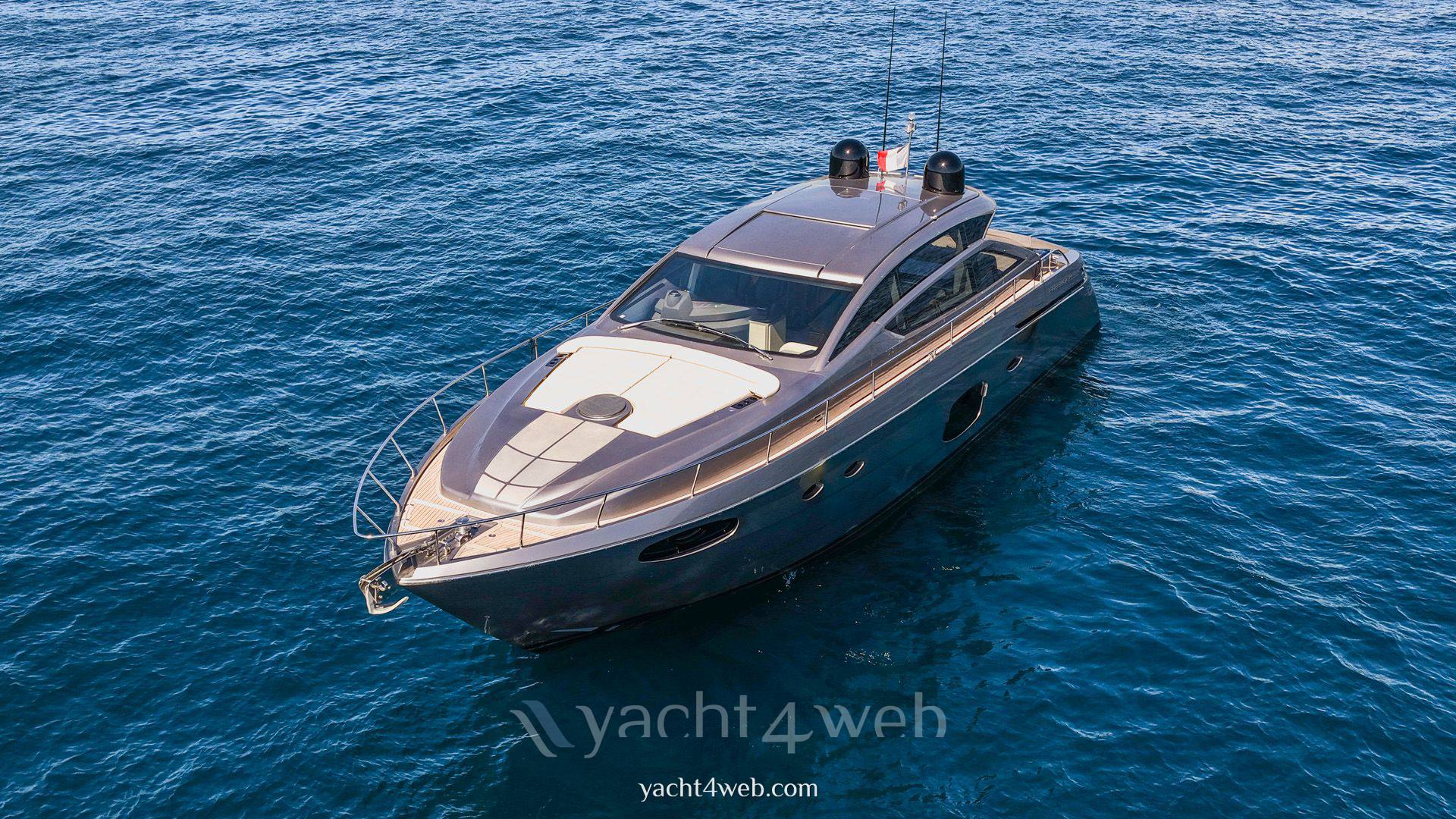 Pershing 62