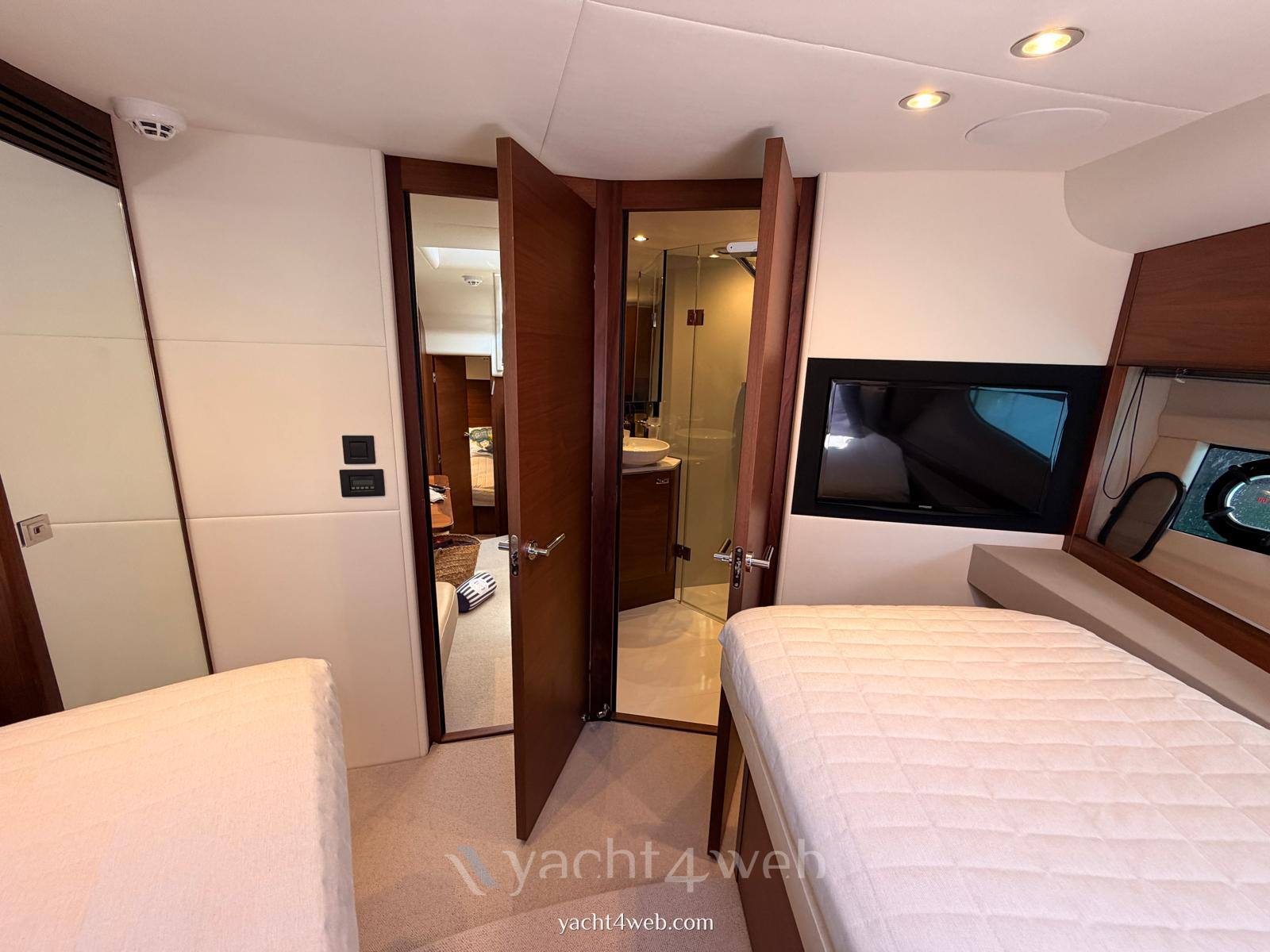 Princess V50