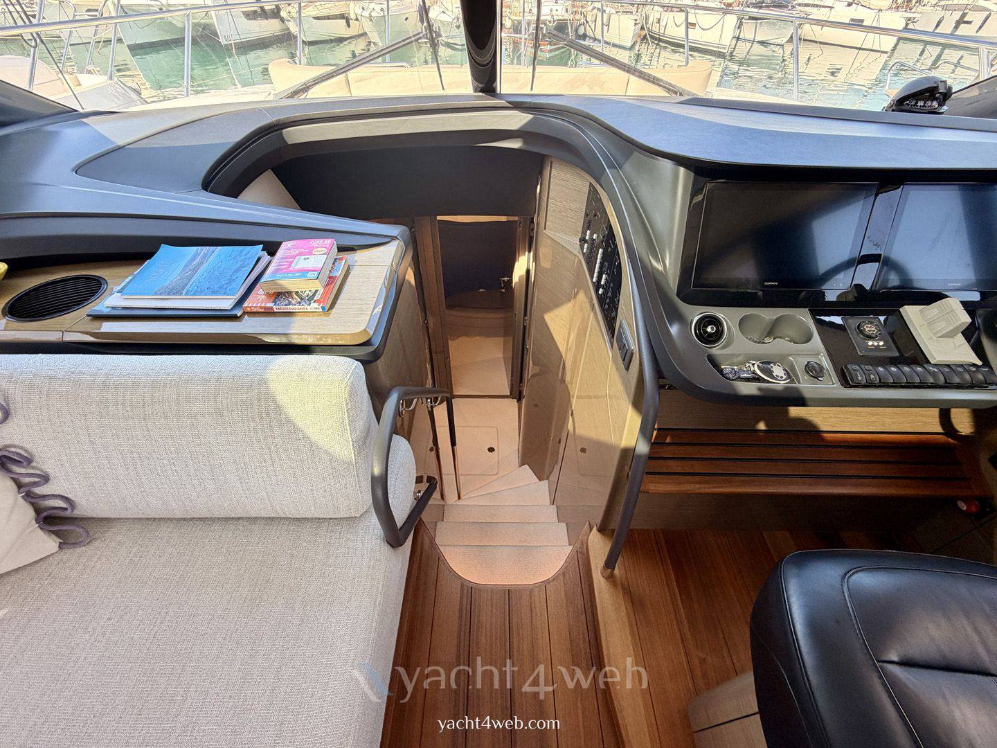 Princess yachts V55