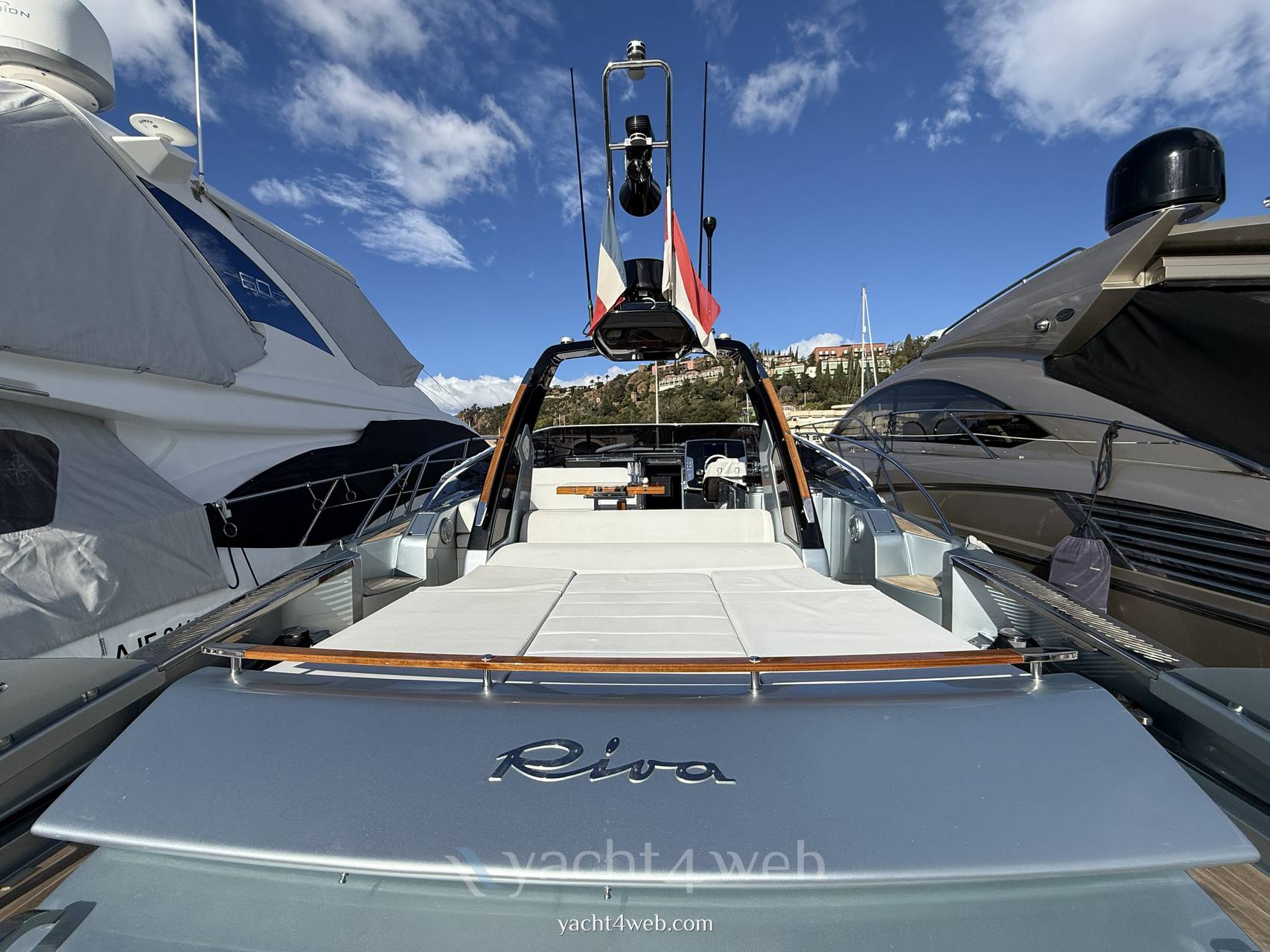 Riva Rivale 56