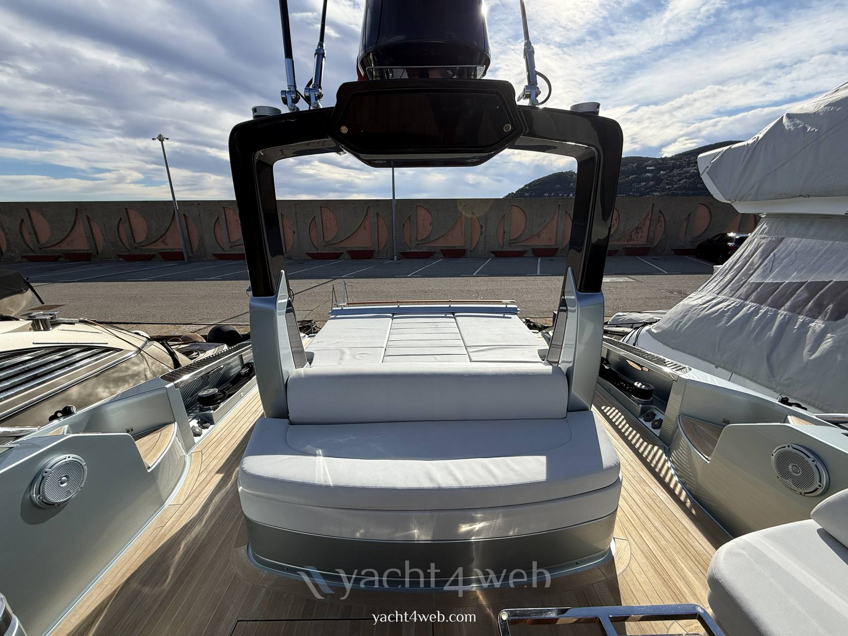 Riva Rivale 56