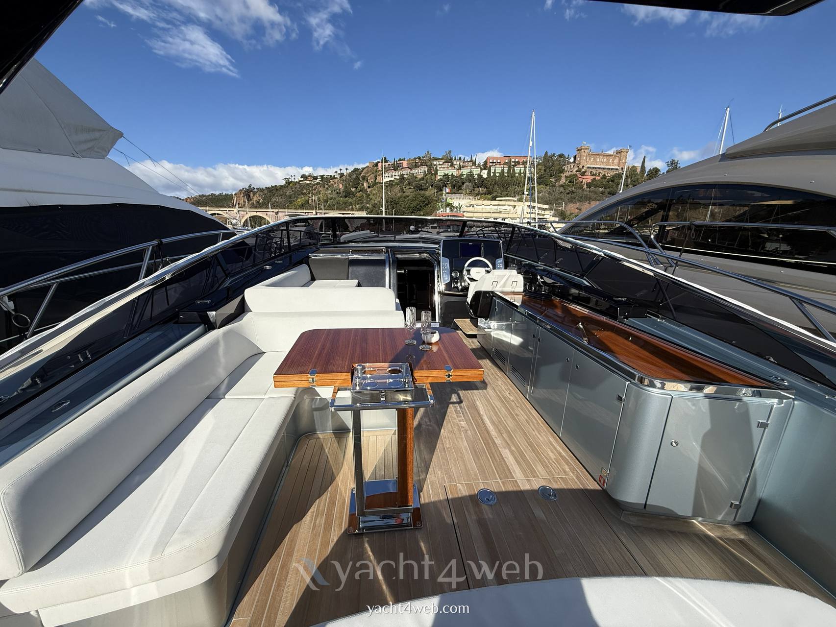 Riva Rivale 56