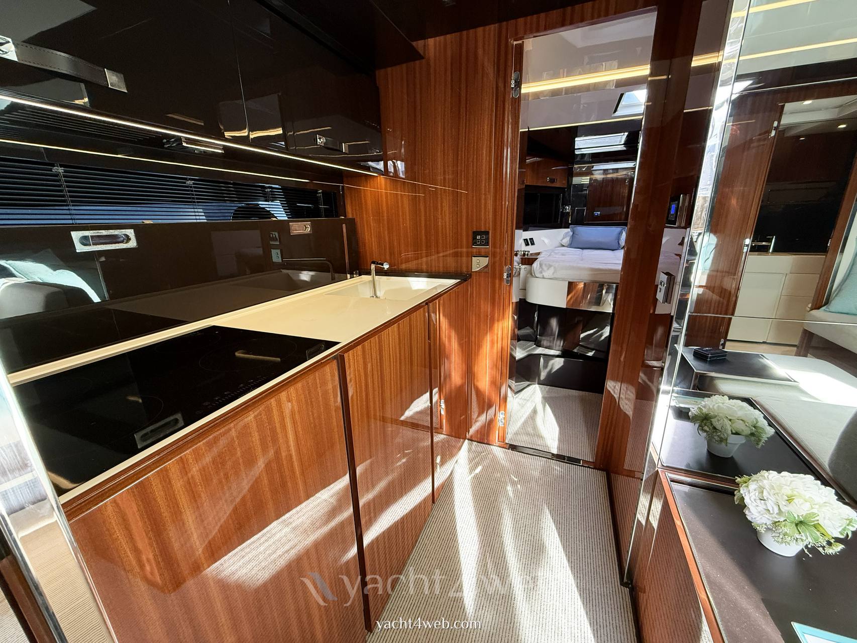 Riva Rivale 56