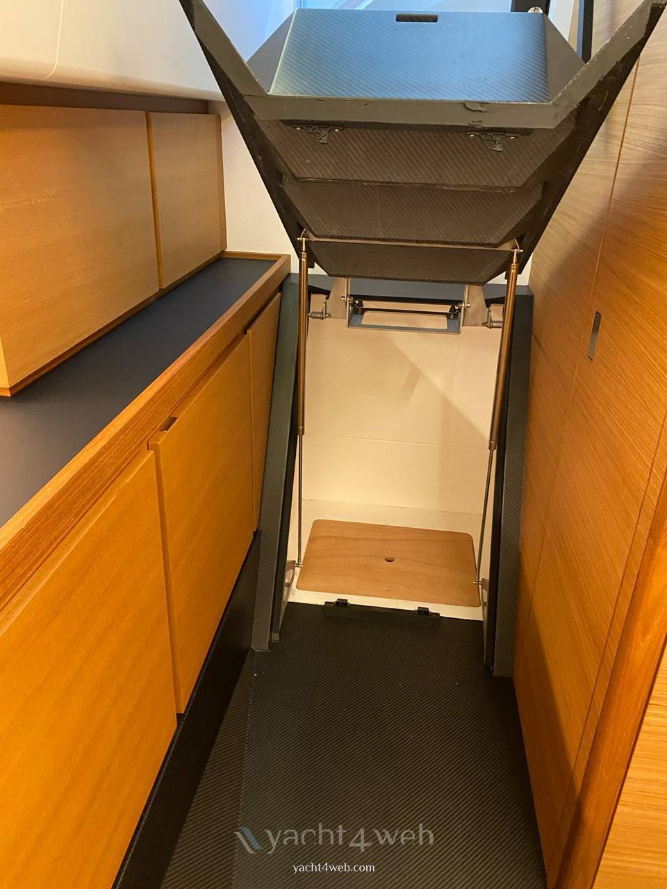 Wally Wallytender 48