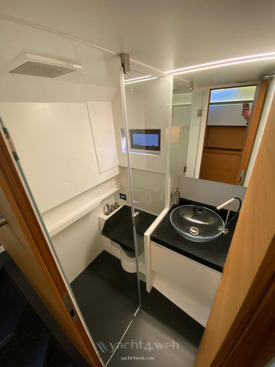 Wally Wallytender 48