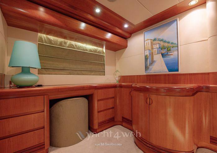 Cbi navi 32 m