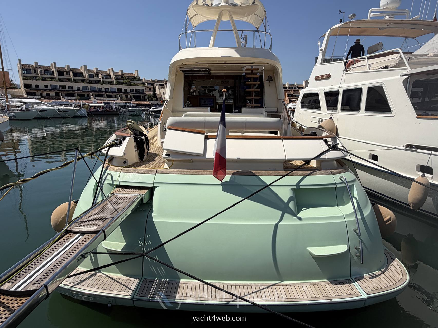 Mochi craft Dolphin 64