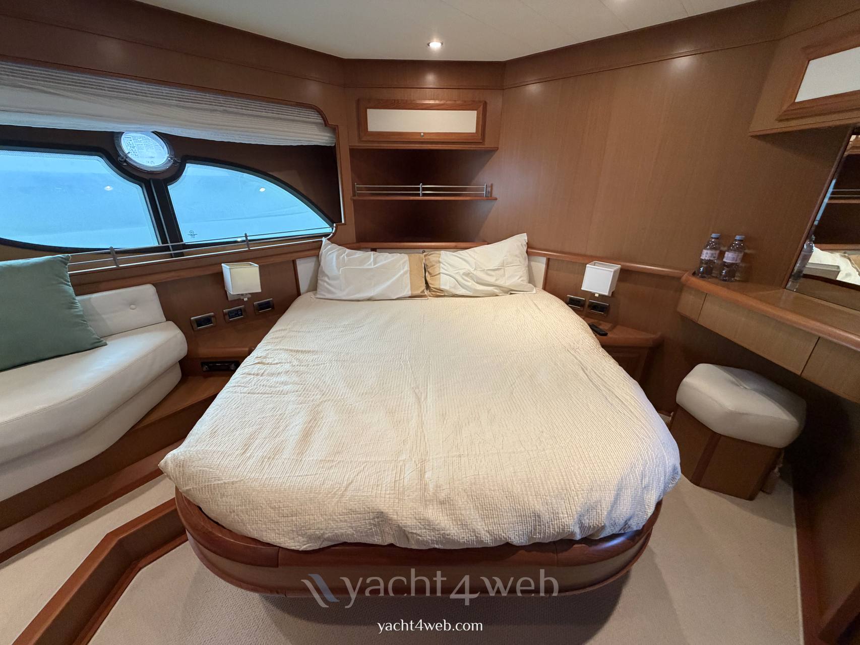 Mochi craft Dolphin 64