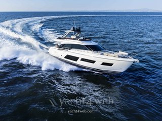 Ferretti yachts 670