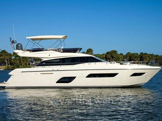 Ferretti yachts 550