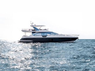 Azimut 72 fly