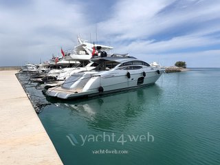 Pershing 74