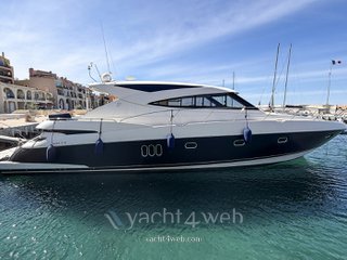 Riviera 5800 sport yacht