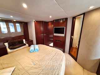 Princess V65 - Photo 15