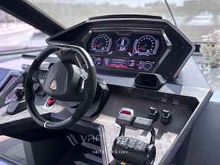 Tecnomar Lamborghini 63 - Photo 8