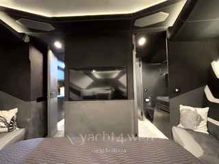 Tecnomar Lamborghini 63 - Photo 28