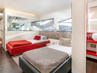 Custom 50m - Photo 19