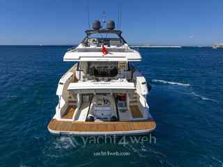 Ferretti yachts 960 от 2020