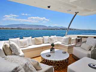 Ferretti yachts 960 от 2020