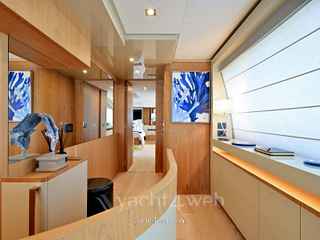 Ferretti yachts 960 от 2020