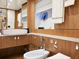 Ferretti yachts 960 от 2020