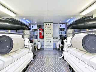 Ferretti yachts 960 от 2020