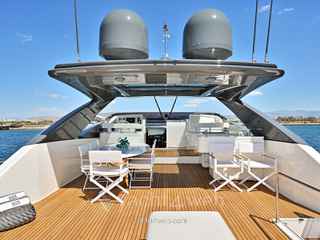 Ferretti yachts 960 от 2020