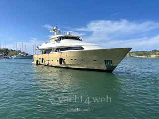 Custom line Navetta 27 от 2000