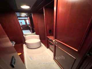 Custom line Navetta 27 от 2000
