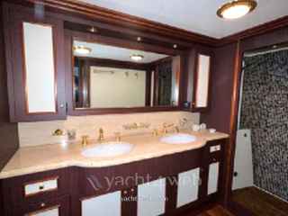 Custom line Navetta 27 от 2000