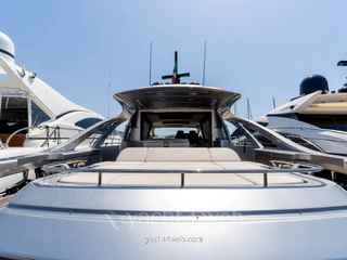 Pershing 7x от 2021